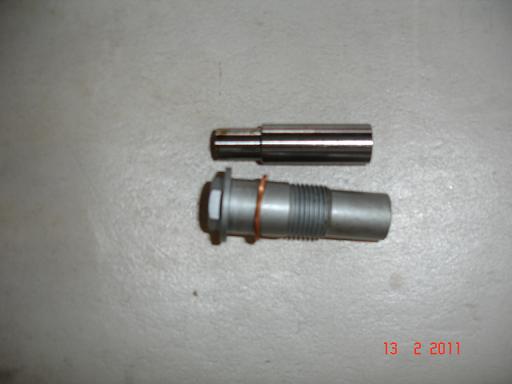linker Steuerkettenspanner